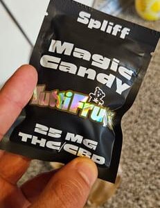 Customer review Magic Candy - Bonbons THC with photo - Spliff