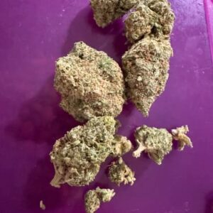 Customer review Super Lemon Haze with photo - Spliff