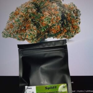 Customer review Super Lemon Haze with photo - Spliff