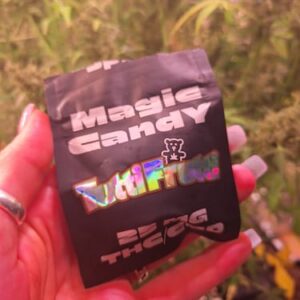 Customer review Magic Candy - Bonbons THC with photo - Spliff