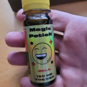 Customer review THC Syrup - Magic Potion with photo - Spliff
