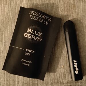Customer review Magic Vape with photo - Spliff