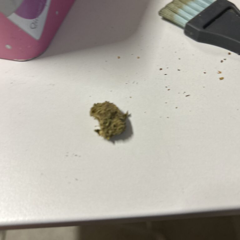Click to view full screen Customer review Bubble Gum with photo - Spliff