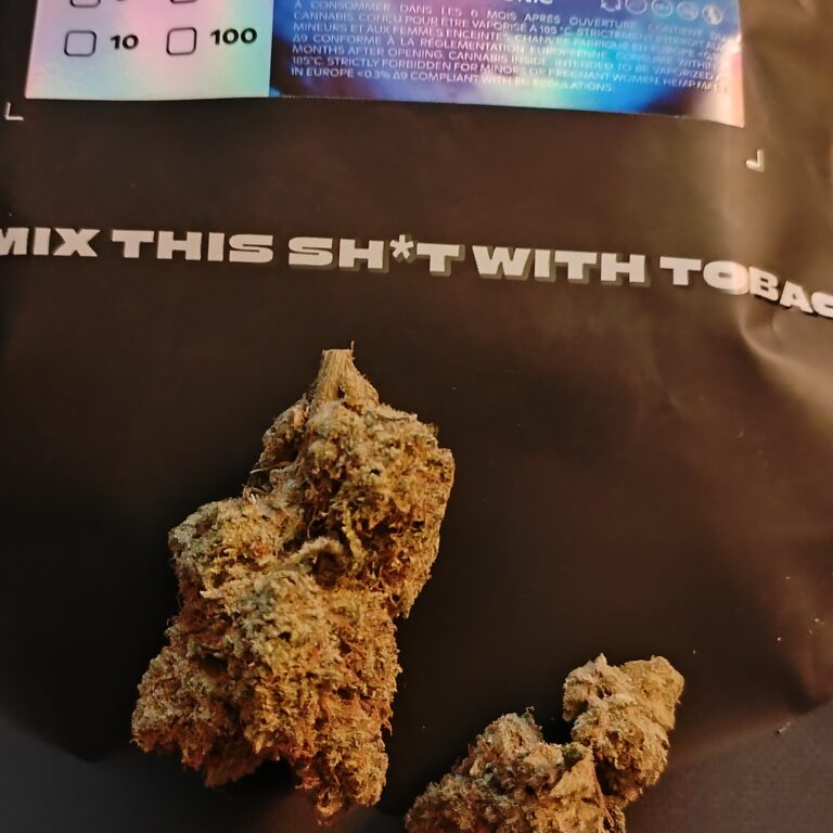 Click to view full screen Customer review Charlotte Angel with photo - Spliff