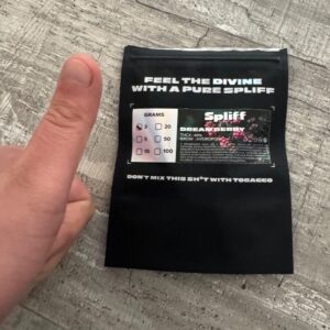 Customer review Dream Berry with photo - Spliff
