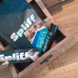 Customer review Clipper Lighter with photo - Spliff