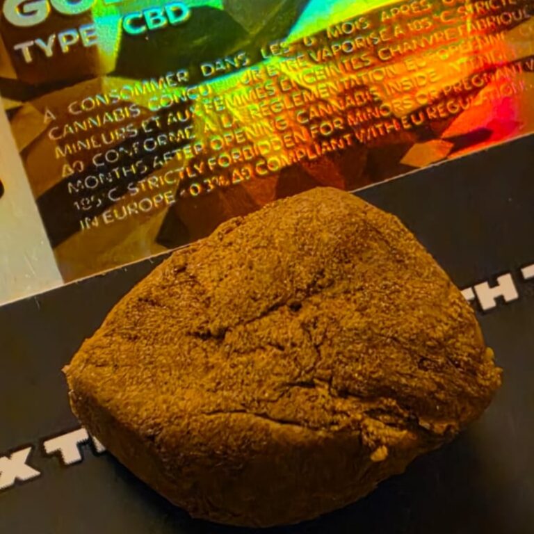 Click to view full screen Customer review Golden Hash with photo - Spliff
