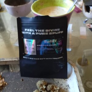 Customer review Gorilla Glue with photo - Spliff