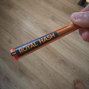 Customer review Pre-rolled CBD joint - Royal Hash with photo - Spliff