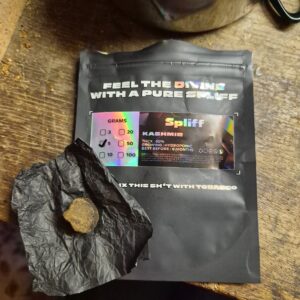 Customer review Kashmir Hash with photo - Spliff