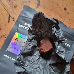 Customer review Red Lebanese with photo - Spliff