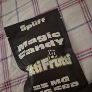 Customer review Magic Candy – THC Sweets with photo - Spliff