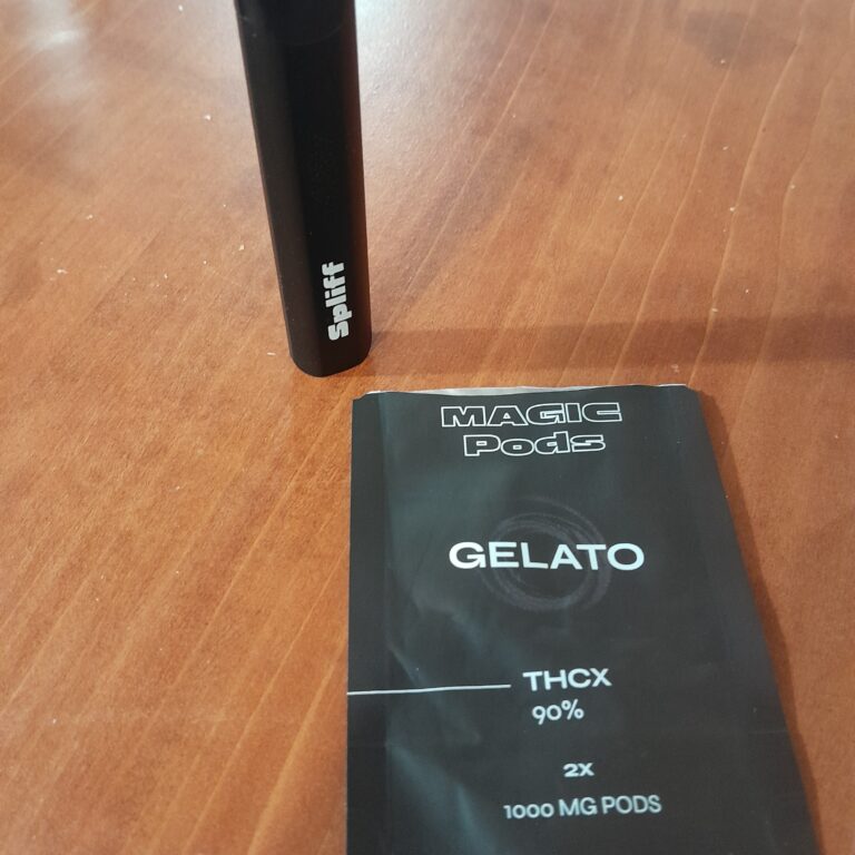 Click to view full screen Customer review Magic Pod x2 with photo - Spliff