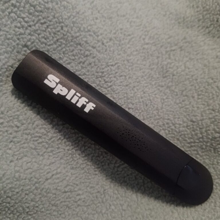 Click to view full screen Customer review Magic Pod x2 with photo - Spliff