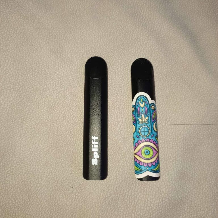 Click to view full screen Customer review Magic Pod x2 with photo - Spliff
