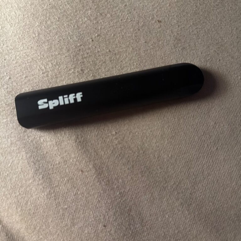 Click to view full screen Customer review Magic Pod x2 with photo - Spliff