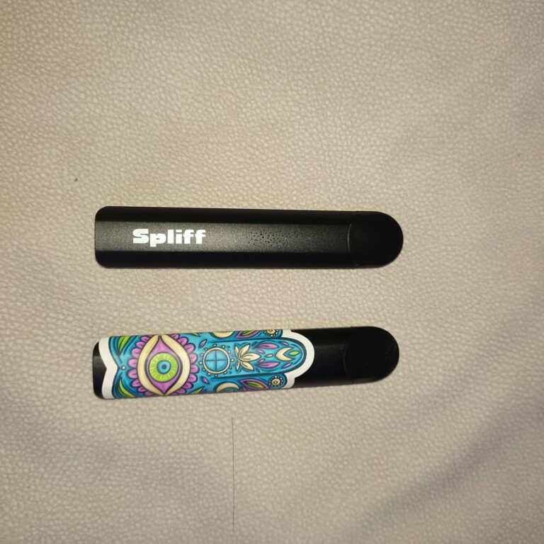 Click to view full screen Customer review Magic Vape Live Rosin with photo - Spliff