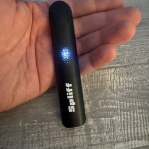 Customer review Magic Vape with photo - Spliff