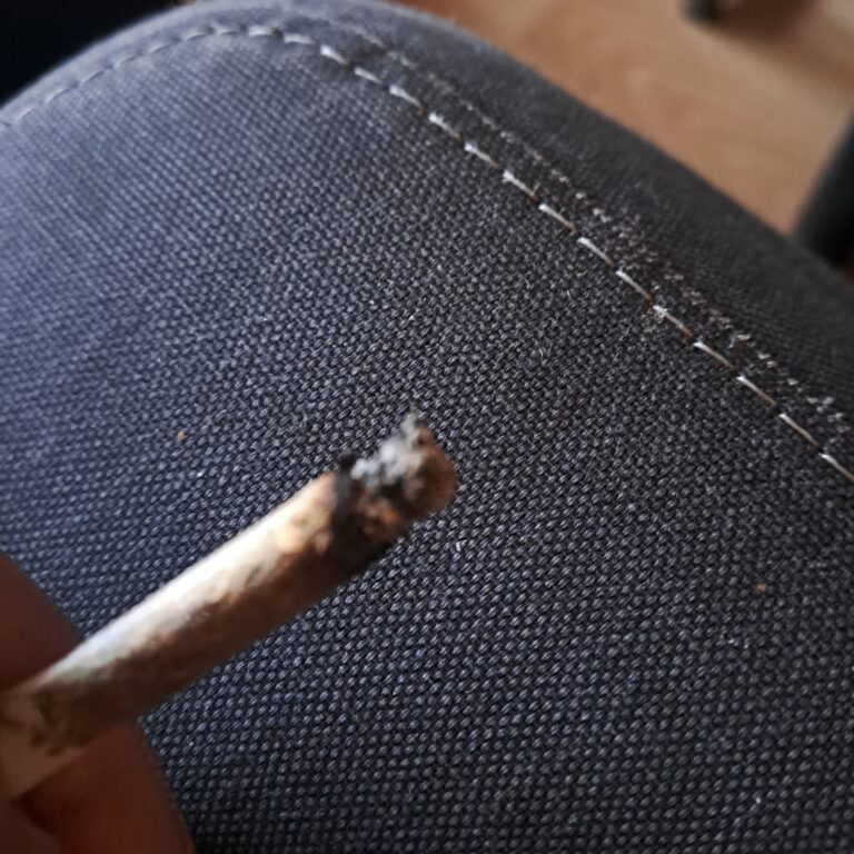 Click to view full screen Customer review Magic Vape with photo - Spliff