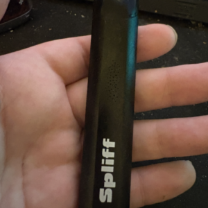 Customer review Magic Vape with photo - Spliff