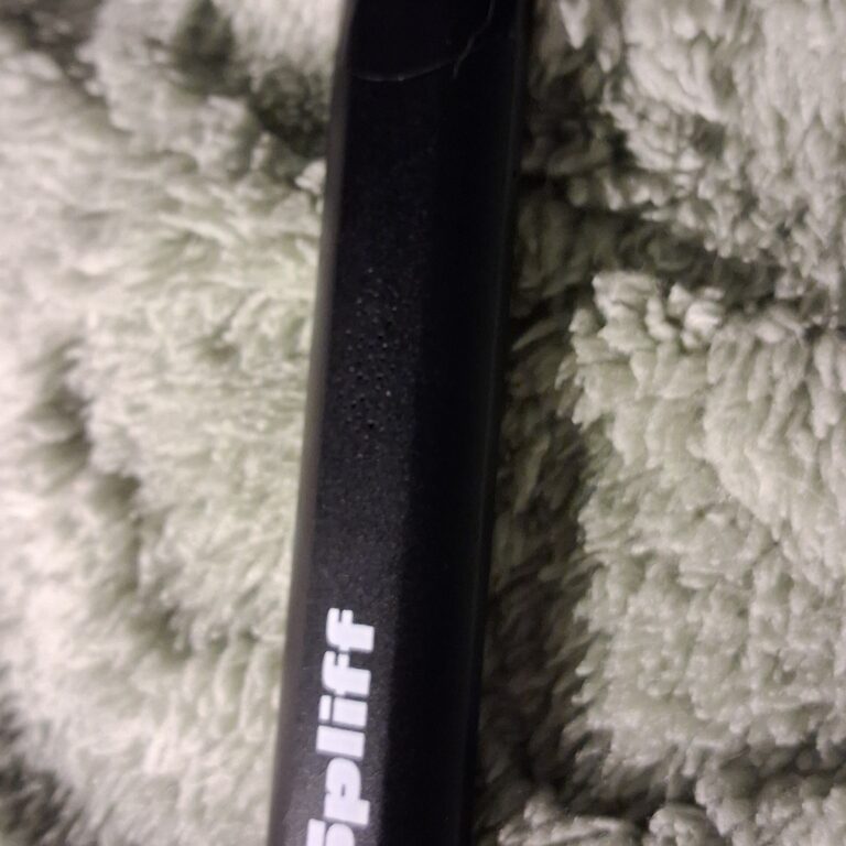 Click to view full screen Customer review Magic Vape with photo - Spliff