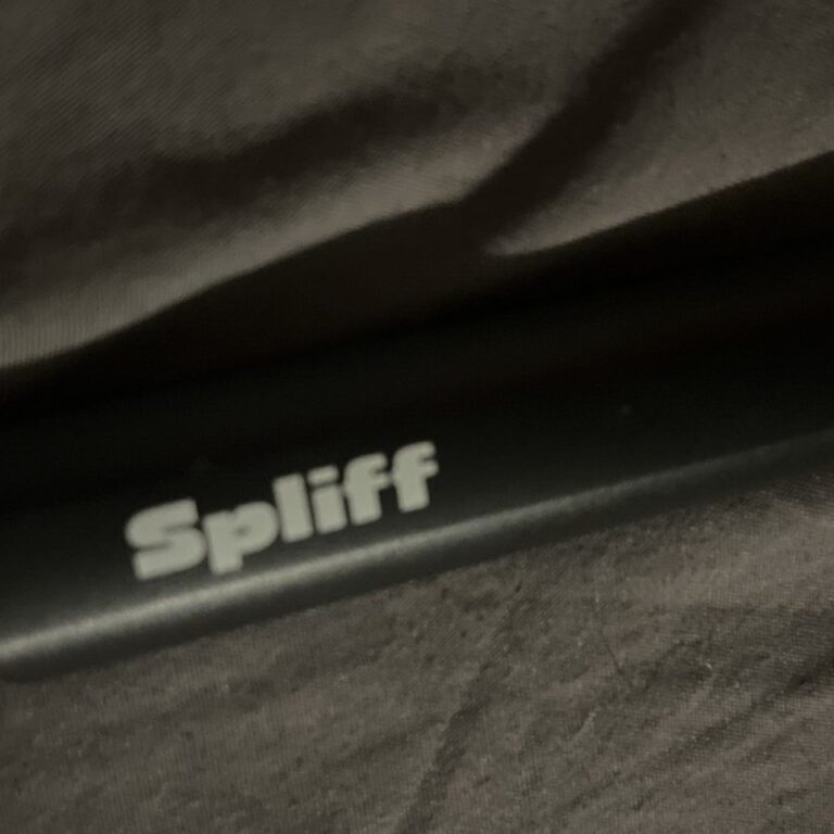 Customer review Magic Vape with photo - Spliff