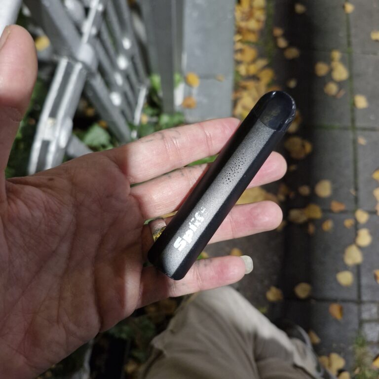 Customer review Magic Vape with photo - Spliff