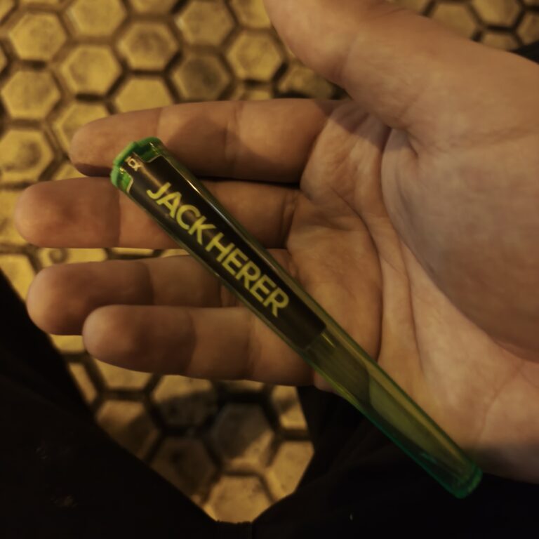 Customer review Pre-roll THCX joint - Jack Herer with photo - Spliff