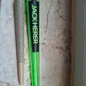 Customer review Pre-roll THCX joint - Jack Herer with photo - Spliff