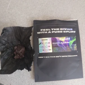 Customer review Purple Hash with photo - Spliff