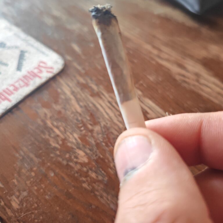 Customer review Sapphire with photo - Spliff