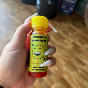 Customer review THC Syrup - Magic Potion - 100 mg with photo - Spliff