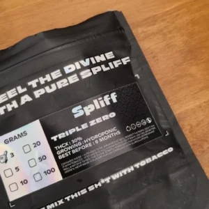 Customer review Triple Zero with photo - Spliff